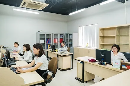 Công ty TNHH Cổng Vàng Vinh
