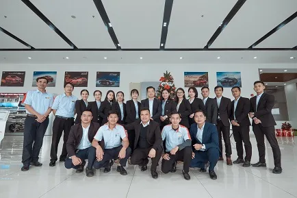 Bên cạnh sự đầu tư về quy mô, tiêu chuẩn hiện đại Honda Ô tô Quảng Bình - Đồng Hới hiểu rằng nhân lực mới là điều kiện tiên quyết để đem đến chất lượng hàng đầu và dịch vụ tốt nhất. Chính vì thế, đội ngũ nhân sự tại đây đã trải qua quá trình đào tạo bài bản của Honda Việt Nam, cũng như đã có bề dày…